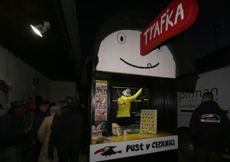 PUSTNA RAZSTAVA GALERIJA KRPAN 06 FOTO LJUBO VUKELIČ